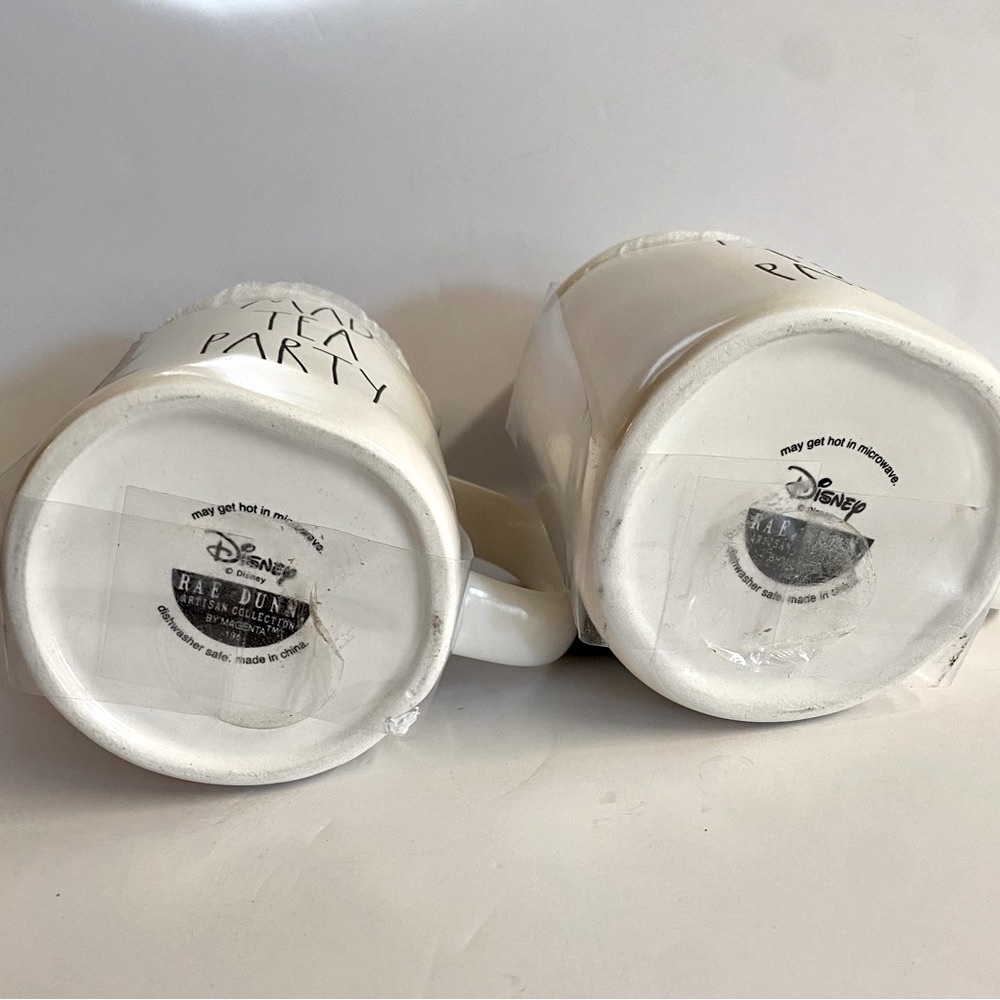 2 NWT Rae Dunn Alice In Wonderland mugs with toppers. - Picture 6 of 8